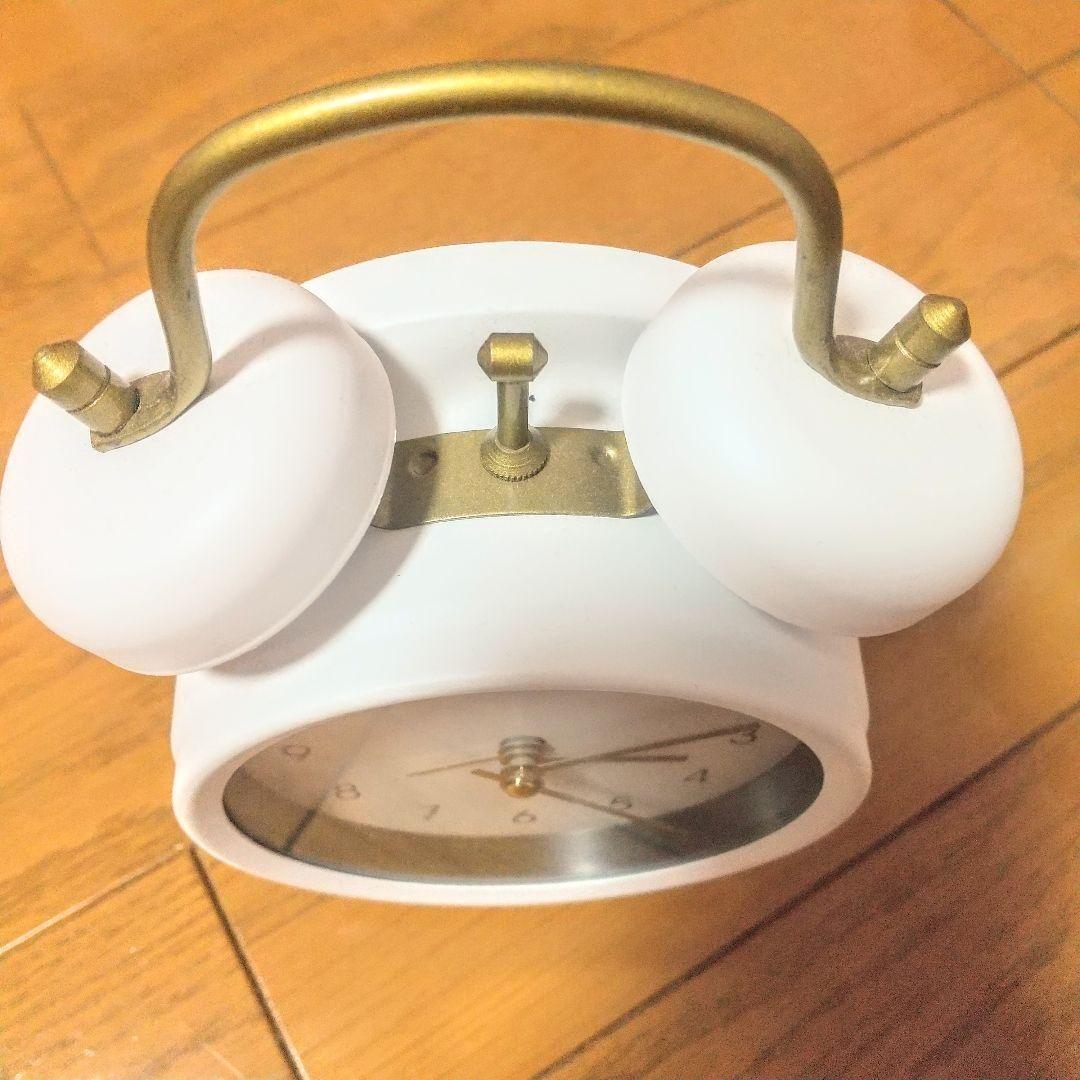 近日出品終了 ジャンク品目覚まし時計 おまけ新品小物入れ セット
