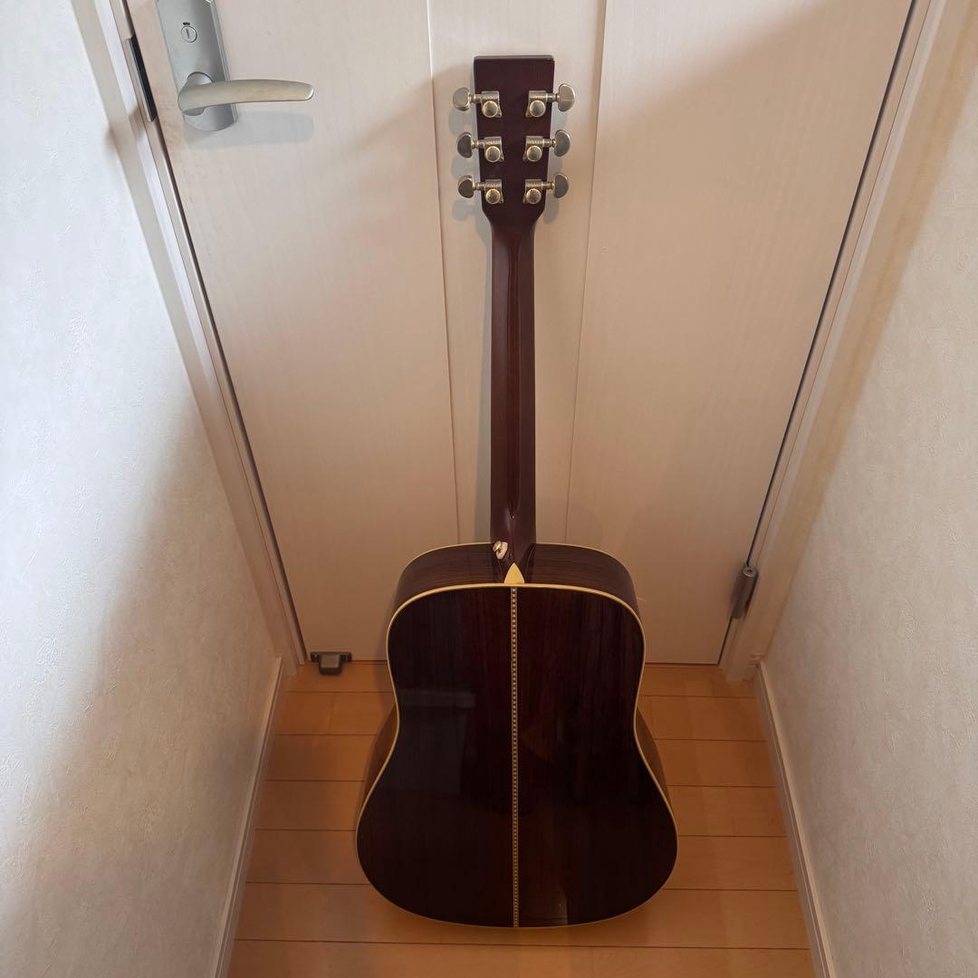 ZENN ドレッドノートアコースティックギタートップ単板！