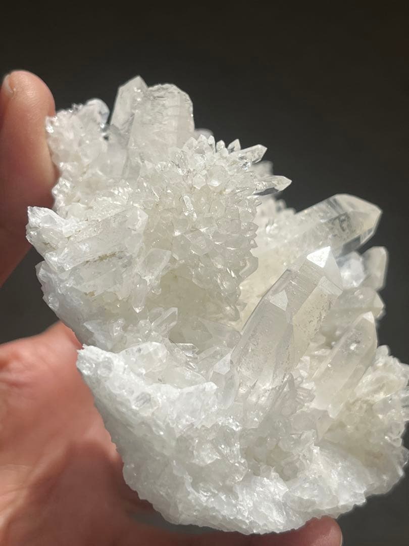 マカルー産　水晶