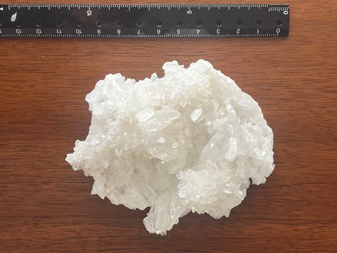 マカルー産　水晶