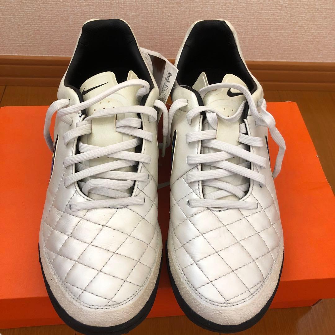 ナイキ ティエンポ レガシー TF(ホワイト)