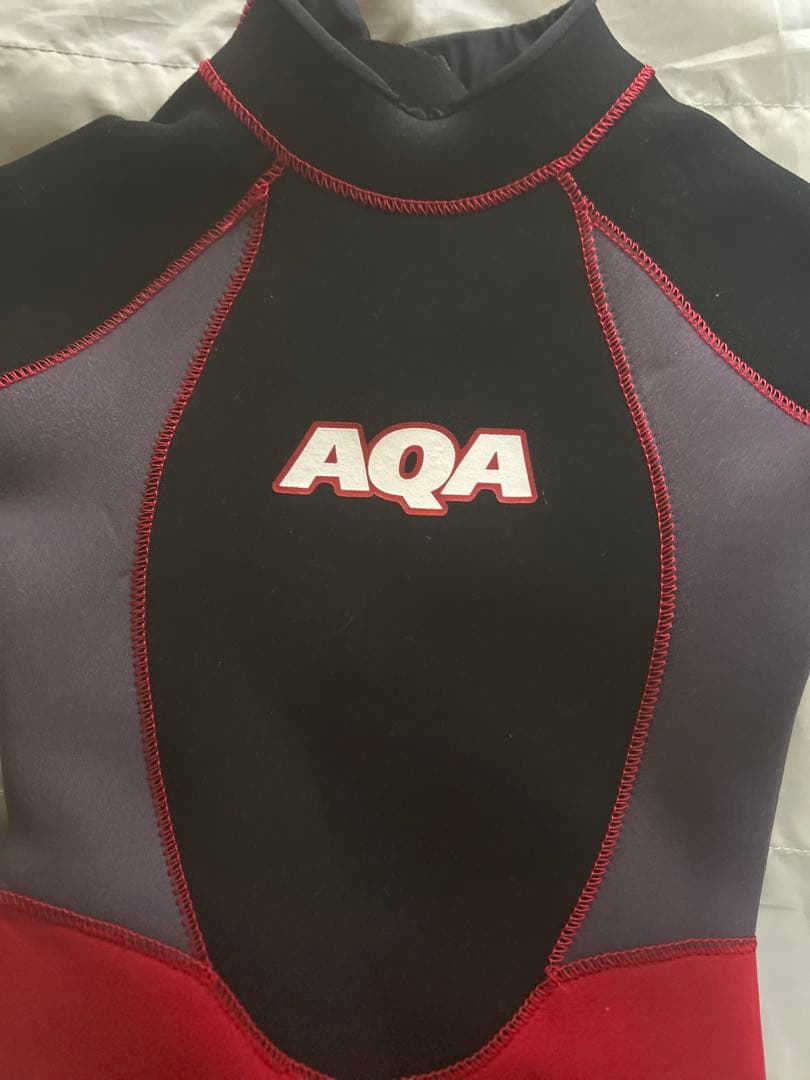 AQA キッズ フルスーツ 黒/赤/灰色　110cm ウエットスーツ