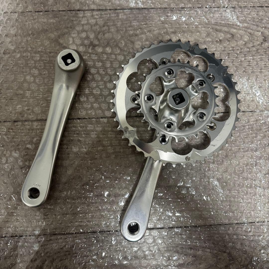 パーツ *CRUST BIKES* heartbreaker crankset