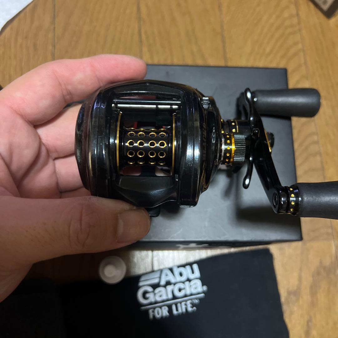 U*I様 Abu Garcia Revo BLACK9 右巻き