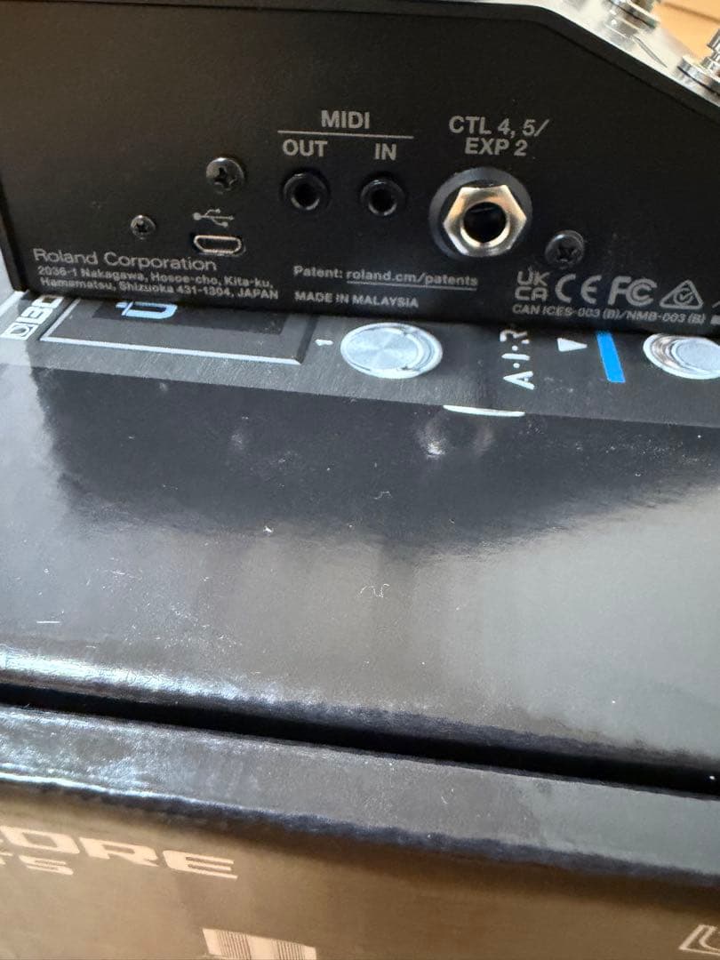 BOSS GT-1000CORE ギターエフェクター　8の日に多少値下げします。