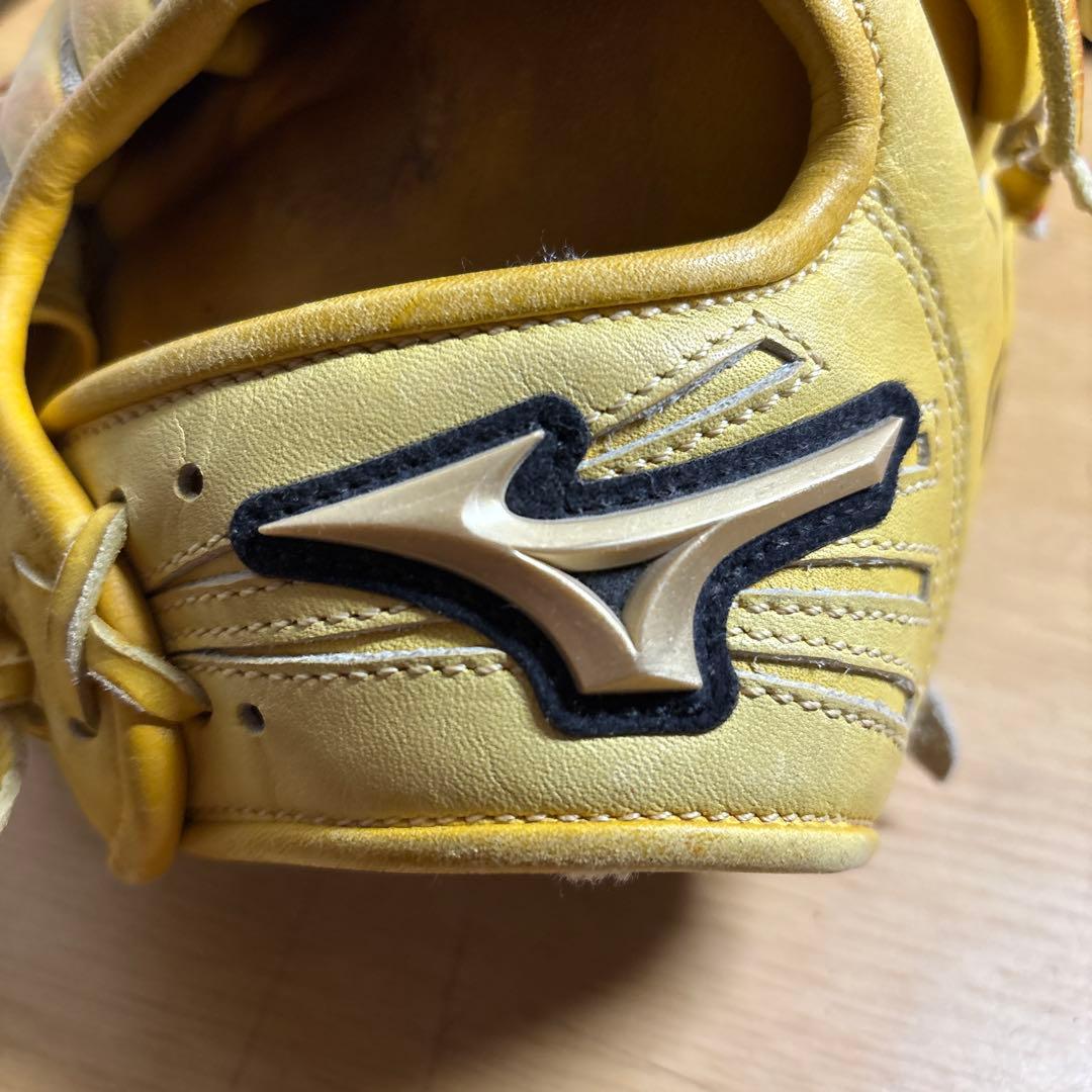 Mizuno Global Elite Zシリーズ グローブ イエロー