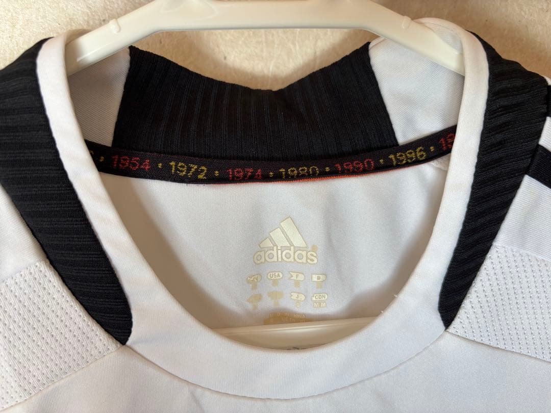 adidas ドイツ代表 サッカーウェア　2008年W杯　日本Mサイズ