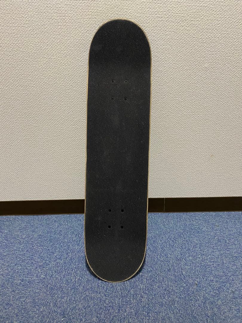 GIRL スケボー