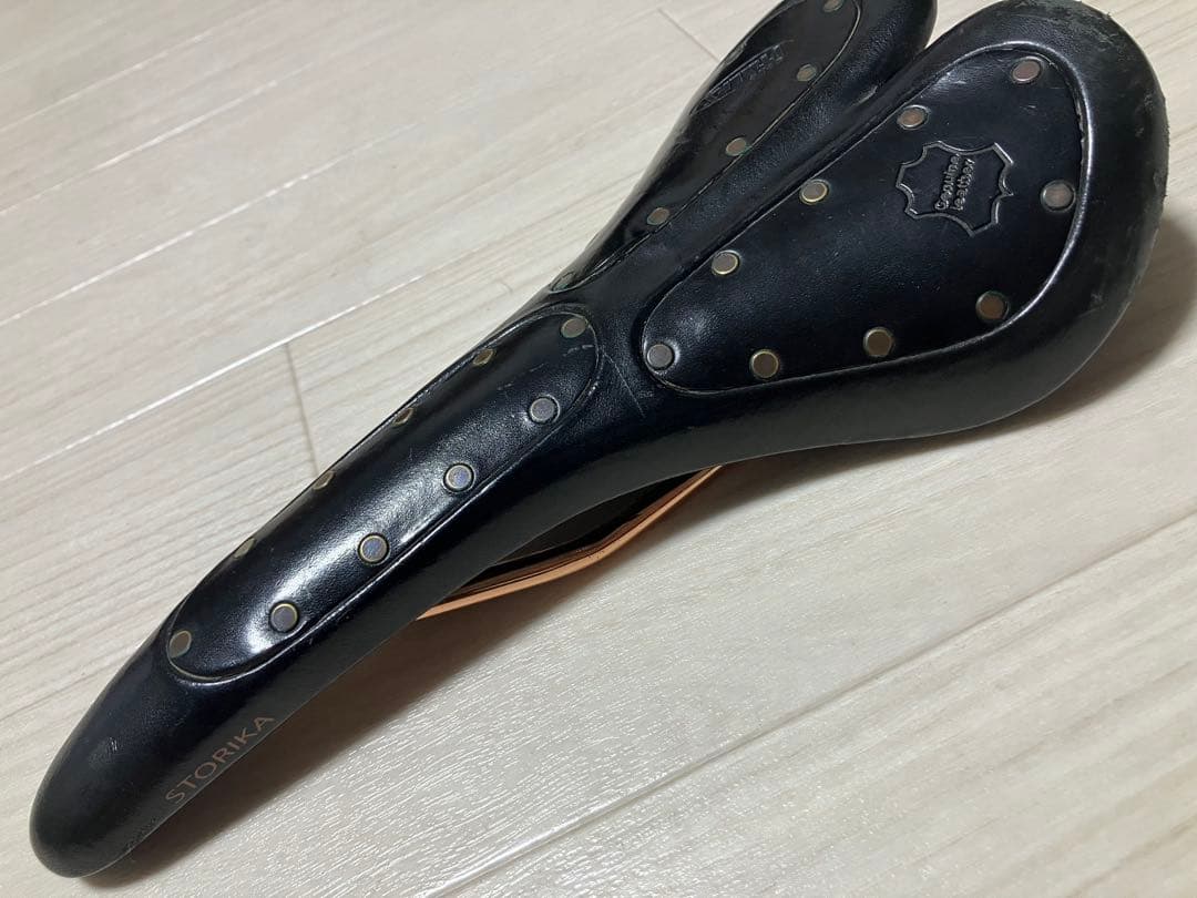 サドル　Storika ストーリカ　セライタリア　Selle Italia