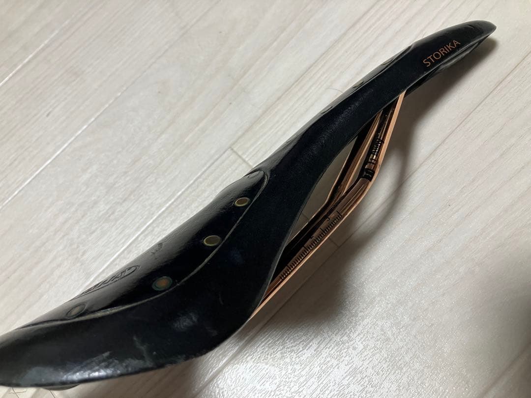 サドル　Storika ストーリカ　セライタリア　Selle Italia