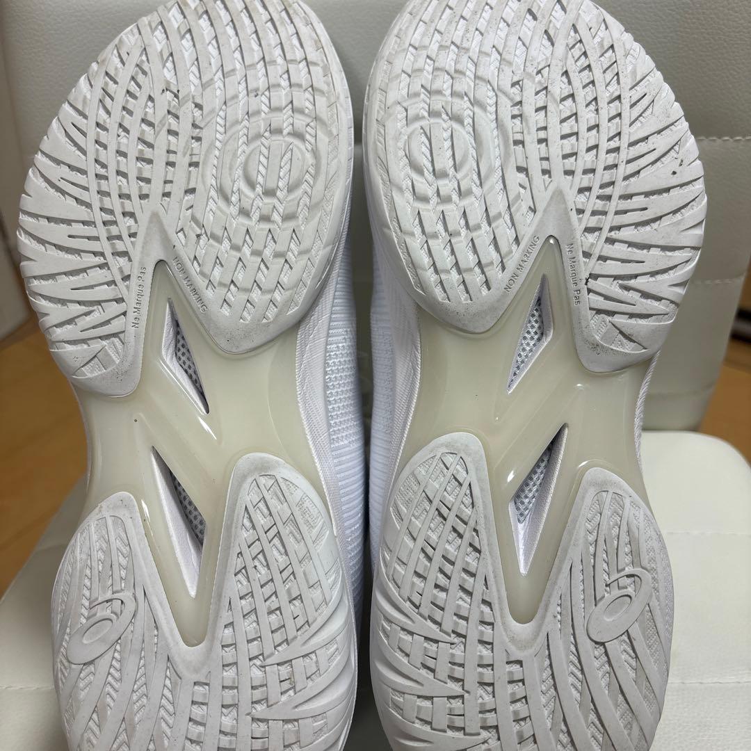 ASICS バスケットシューズ