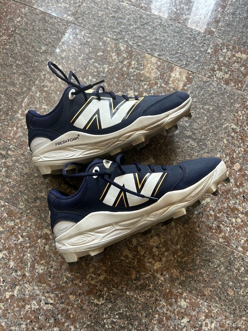 New Balance Fresh Foam スパイクシューズ ネイビー