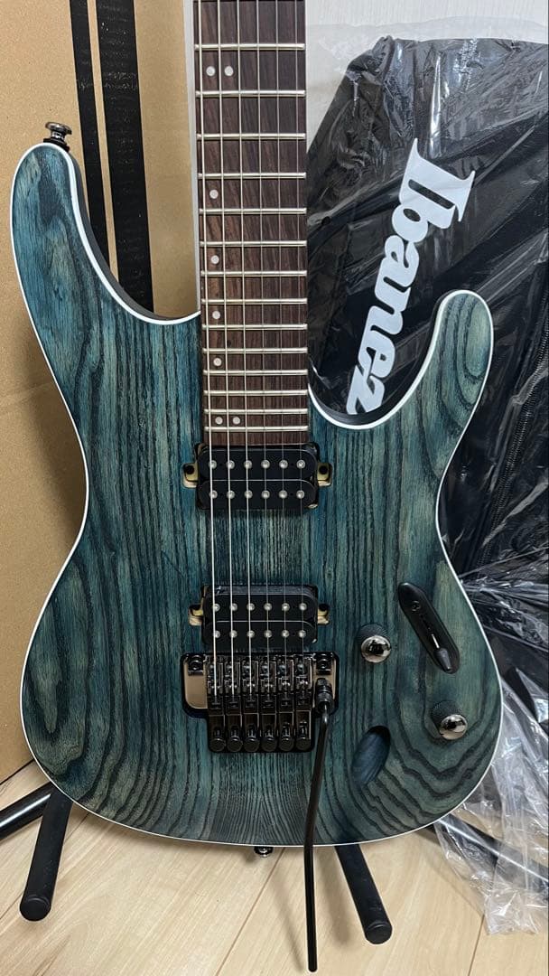 新品同様 ibanez s520ah-obf 純正ケース付き