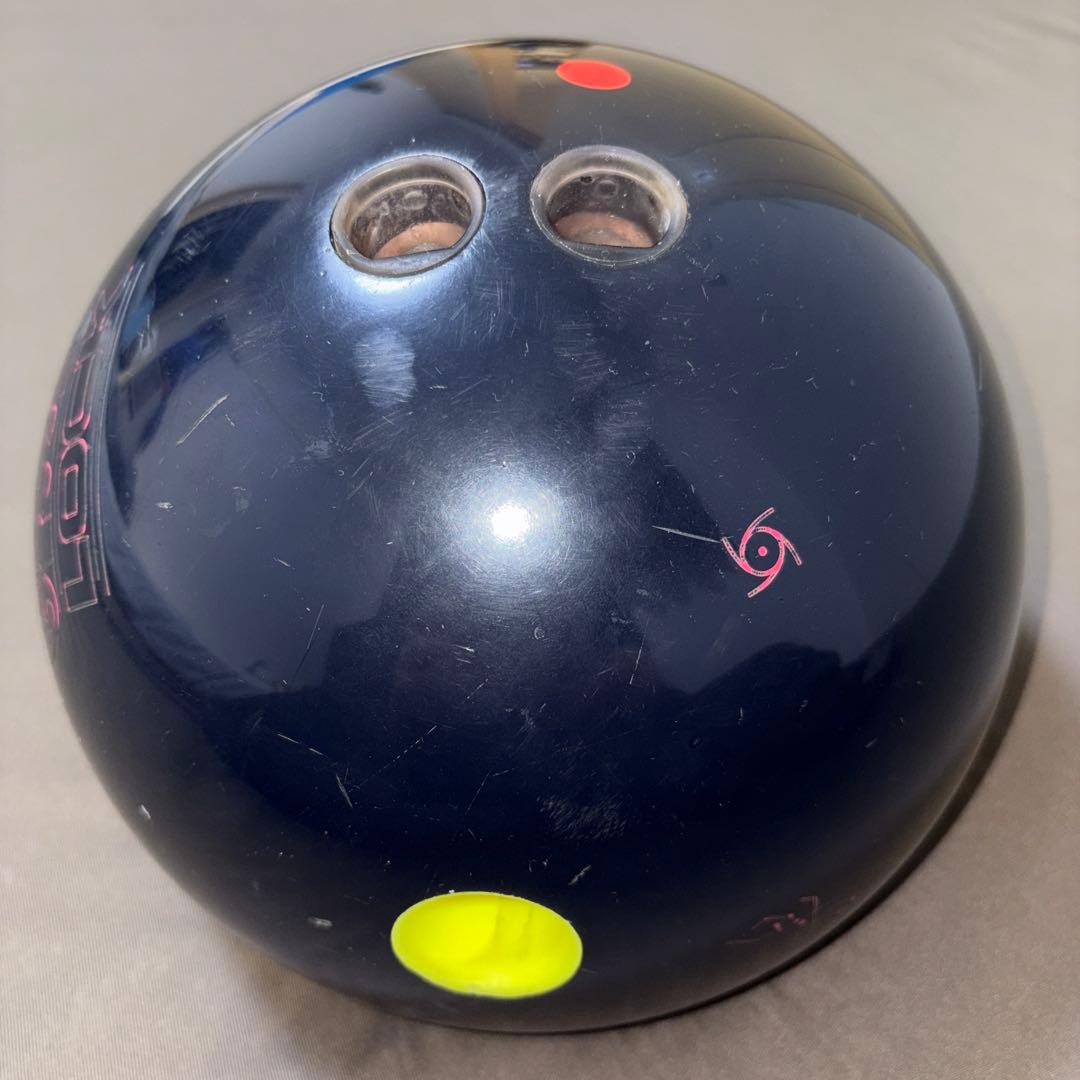 アブソリュートとゴーストロックのセット　ボウリング　ボール　中古