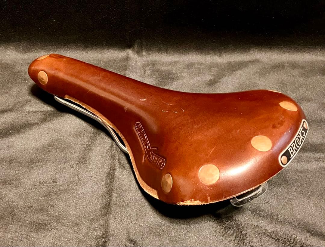 BROOKS SWIFT サドル