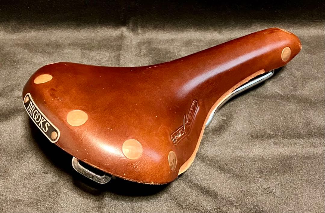 BROOKS SWIFT サドル