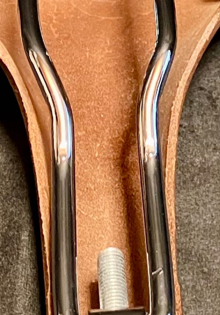 BROOKS SWIFT サドル