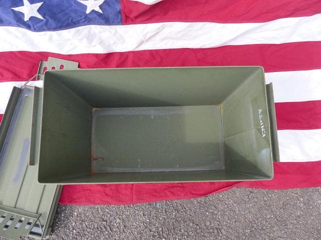 米軍　弾薬箱　AMMO BOX 特大　道具箱 などに　キャリングケース　87