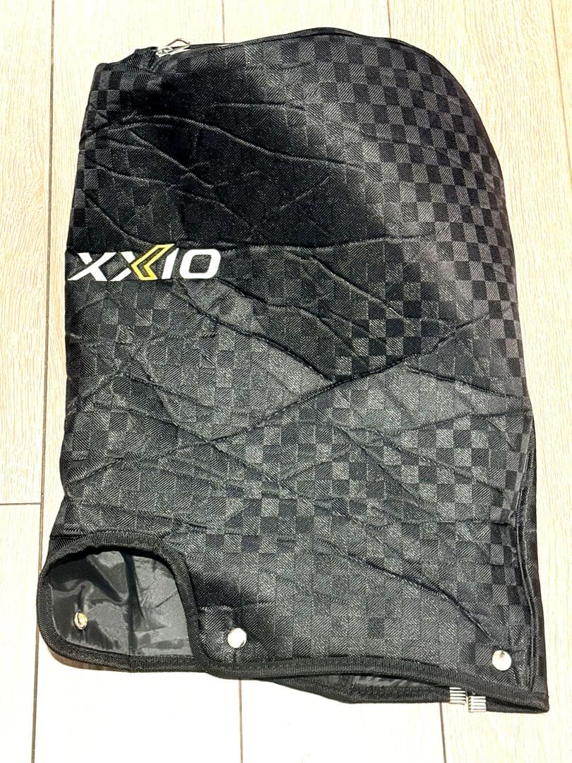 XXIO ゼクシオ キャディバッグ 9.5型 軽量2.4kg カート フード付
