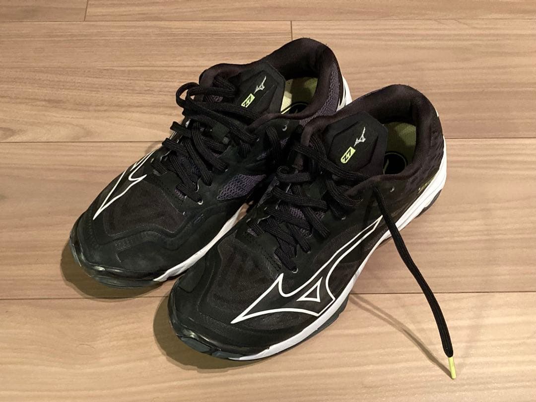 Mizuno バレーボールシューズ ブラック/ホワイト
