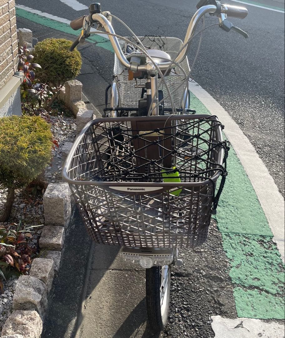 電動アシスト三輪車