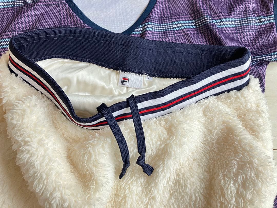 FILA＊モコモコ防寒ボアスコートとパープルチェック柄のトップス上下セットL