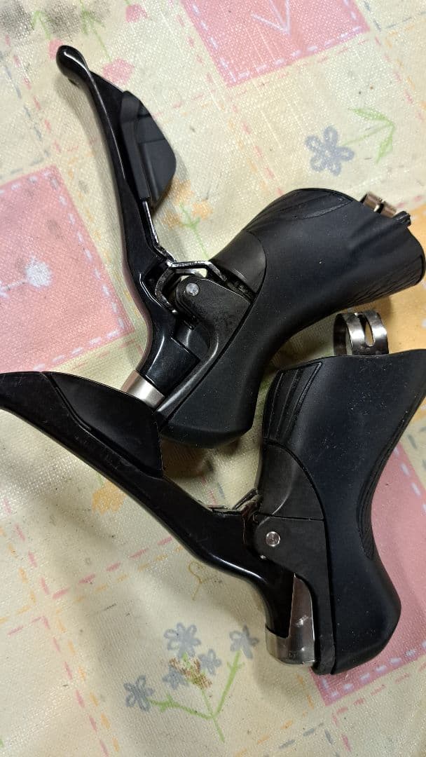 シマノULTEGRA ST-6800 STIレバー左右セット