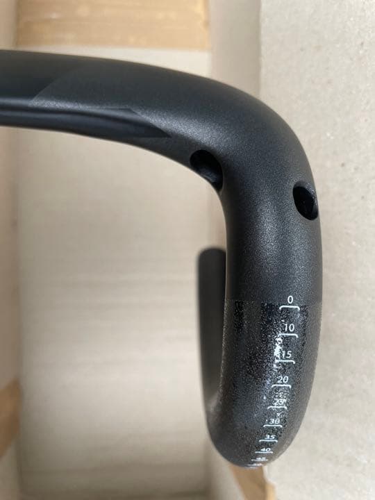 超軽量カーボンドロップハンドル31.8x420xUD艶消しロードバイク用