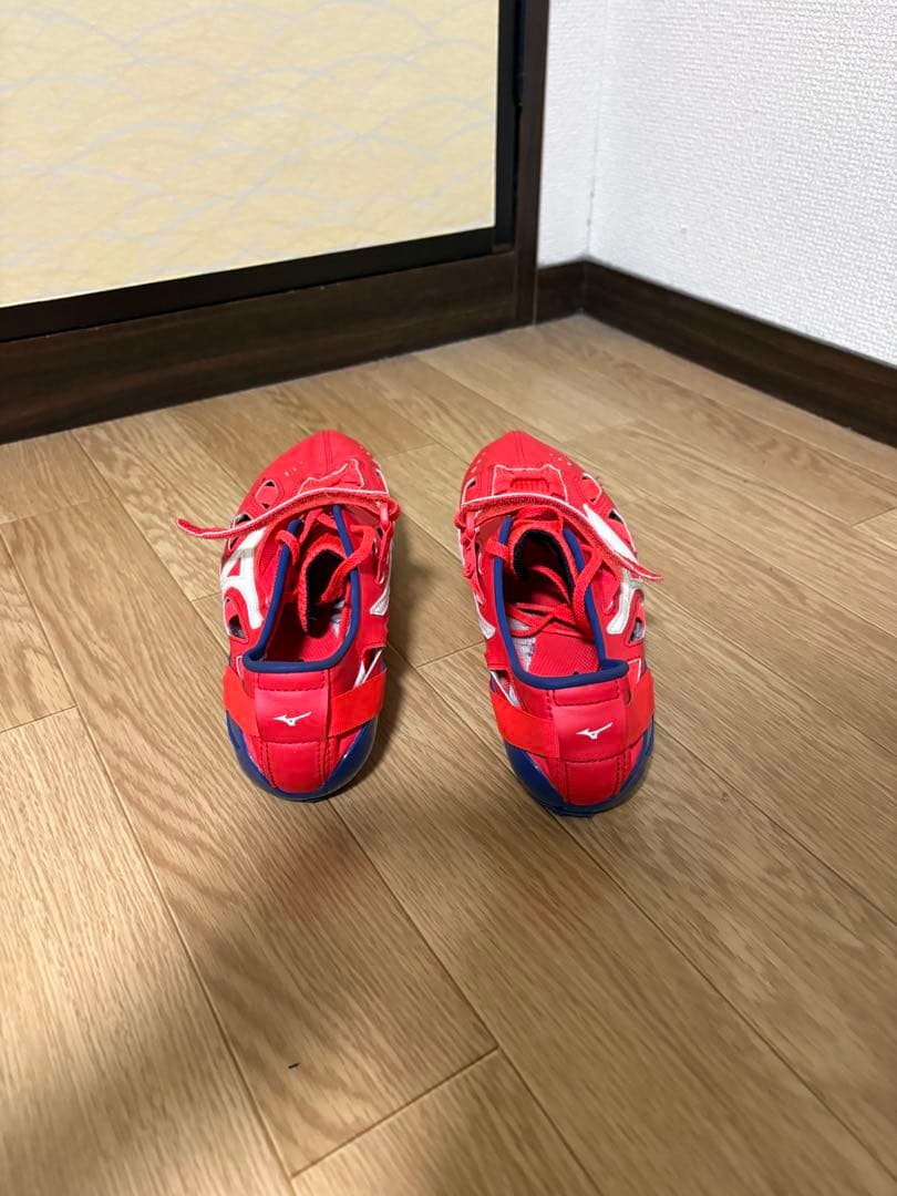 MIZUNO クロノインクスネオ レッド26.5cm 箱あり