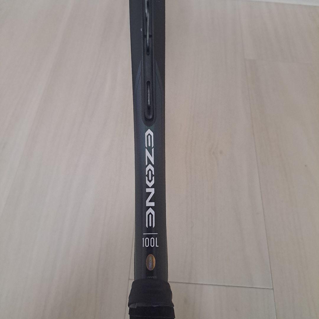 EZONE 100L テニスラケット
