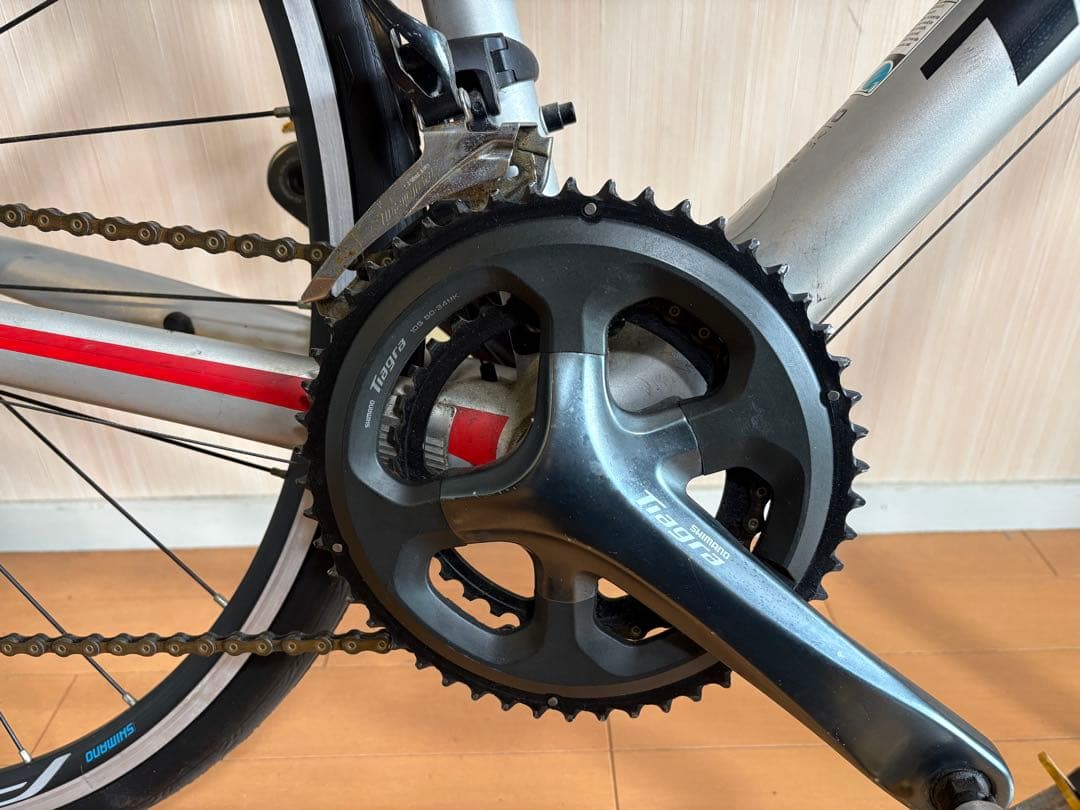 値下げしましたTrek ロードバイク emonda s カーボン 軽い約９kg