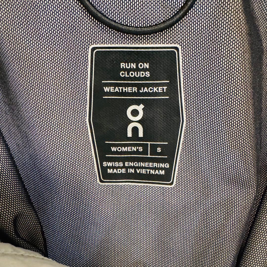 On ウェア Weather Jacket
