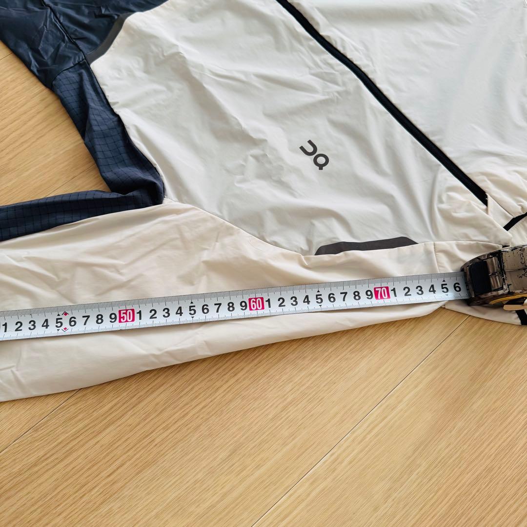 On ウェア Weather Jacket