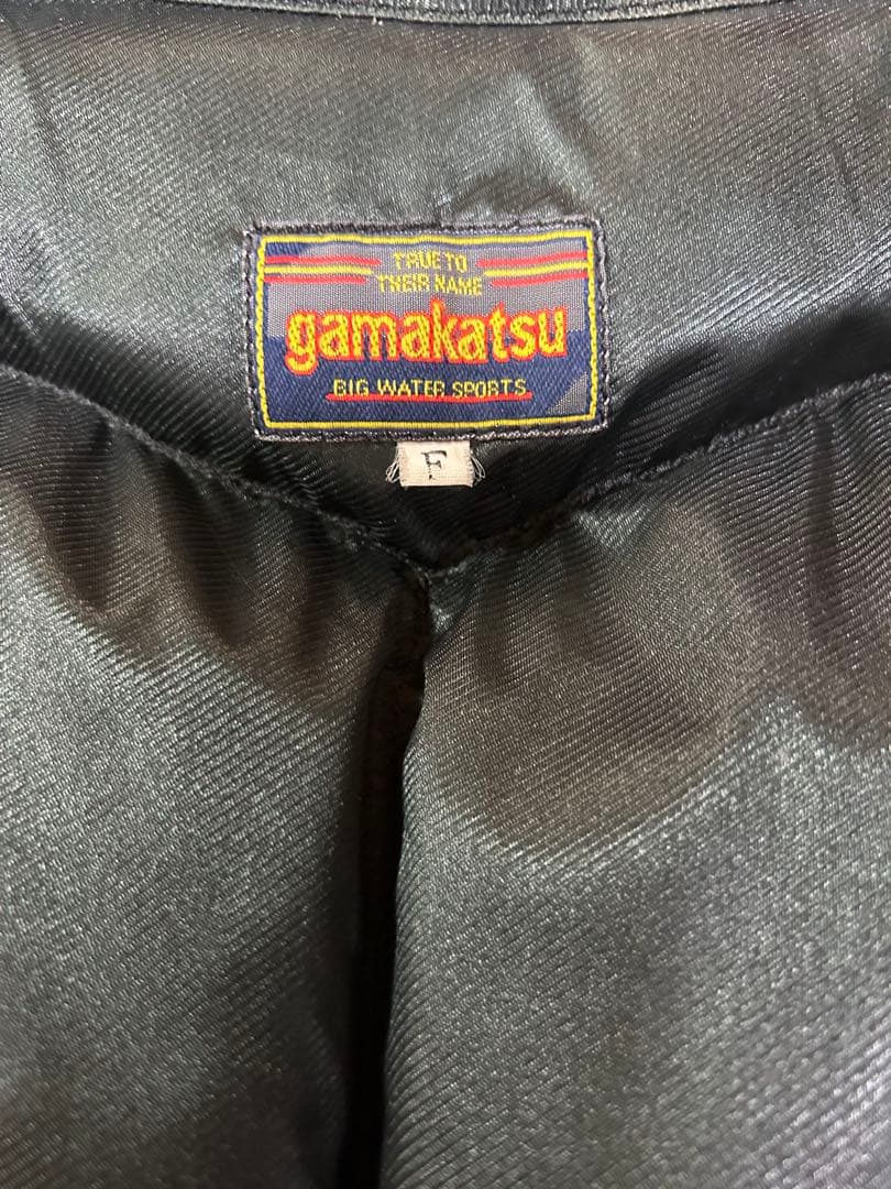 Gamakatsu フローティングベスト 黒 　　　　　　　フリーサイズ
