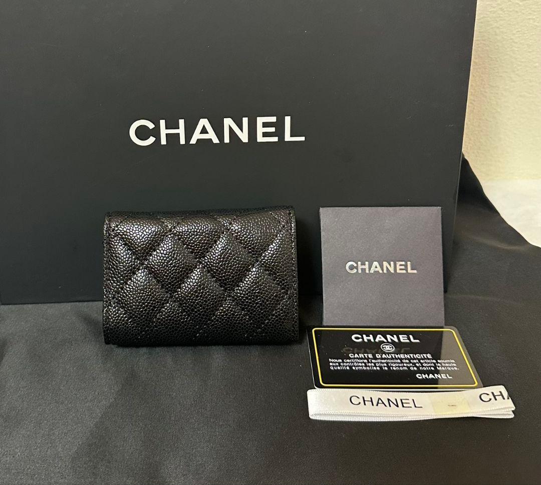 CHANEL ノベルティ キルティング レザー 財布ブラック