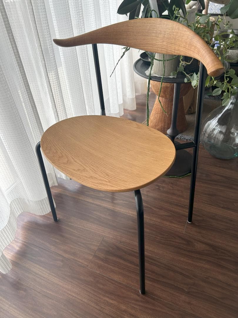 CH88T オーク材オイル仕上げ　ブラックフレームCARL HANSEN&SON