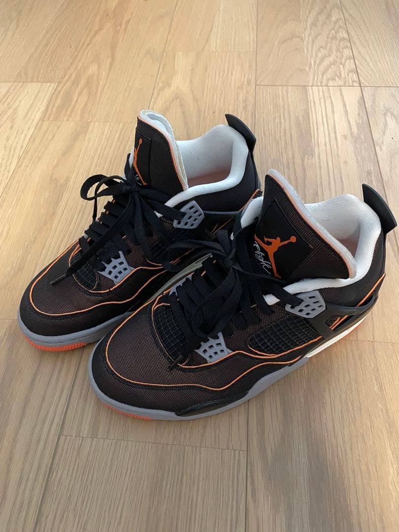 (値下げ交渉可)Nike Air Jordan 4 黒/オレンジ
