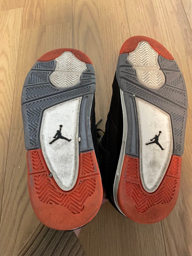 (値下げ交渉可)Nike Air Jordan 4 黒/オレンジ