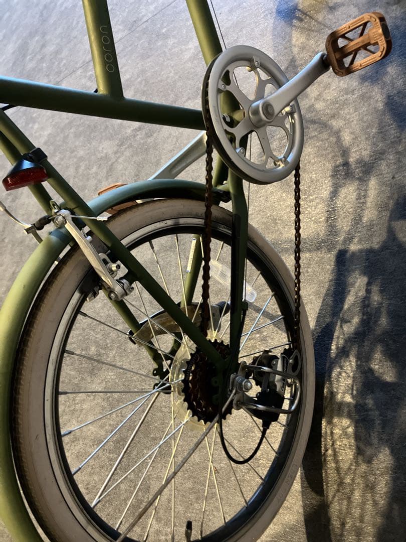 【東京都引き取り限定】マットグリーン 自転車 前面バスケット付き