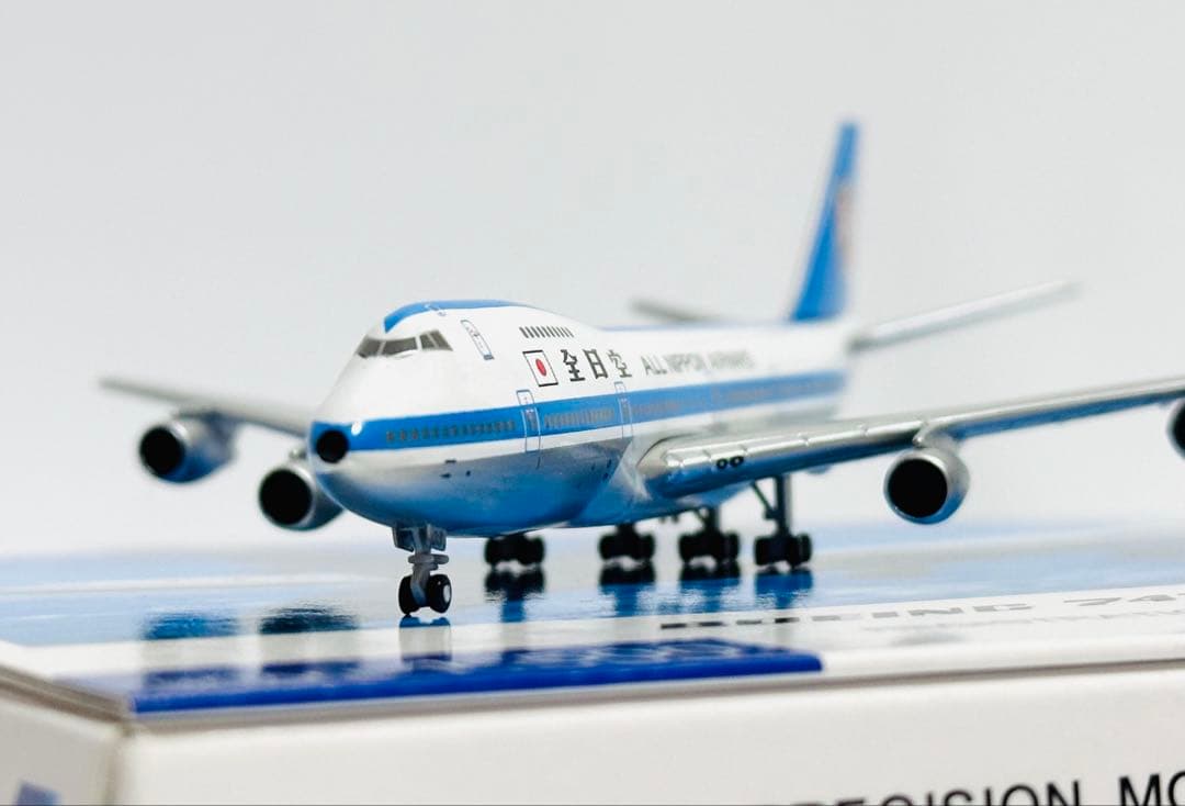 全日空商事 1/500 ANA B747SR-100 モヒカン NH50044