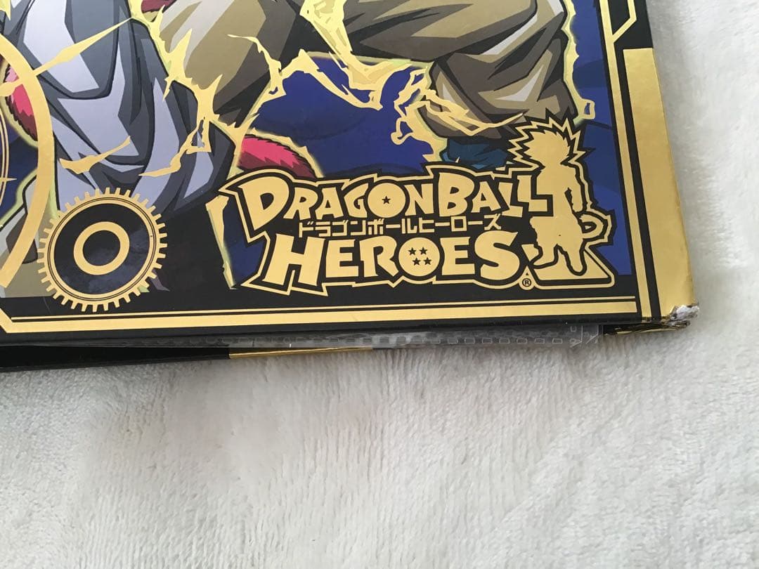 引退品　ドラゴンボールヒーローズカード　200枚以上　レアカード　バインダーつき