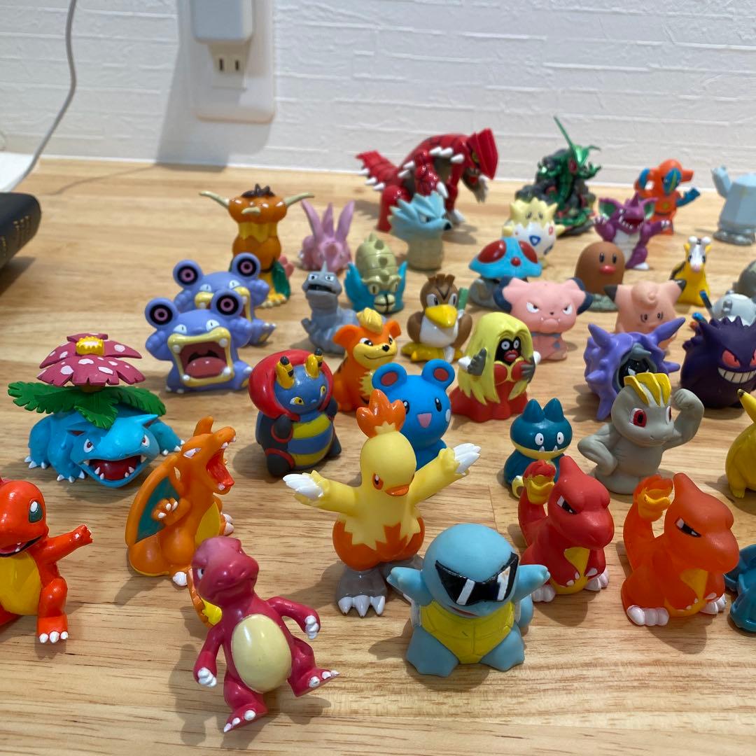 ポケモン指人形など　約85体 レア・クリア・ビッグフィギュア含む
