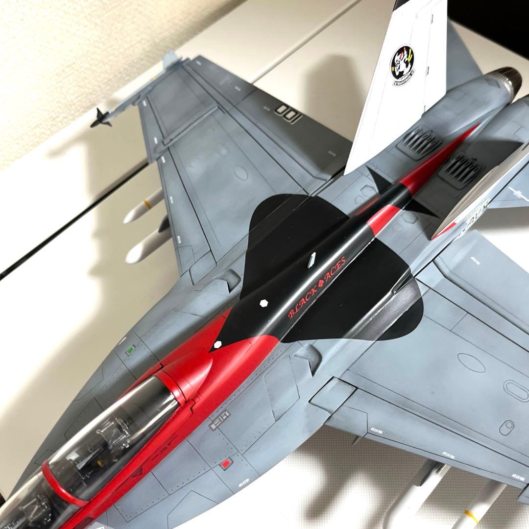 戦闘機プラモデル完成品1/48 F-18スーパーホーネット
