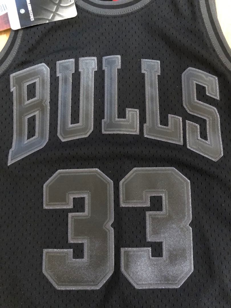 【未使用タグ付】ピッペン mitchell&ness ユニフォーム　黒色