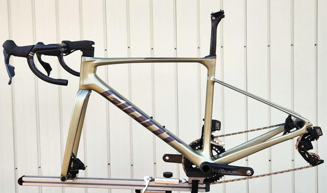 GIANT DEFY ADVANCED Sサイズ 身長目安170cm前後