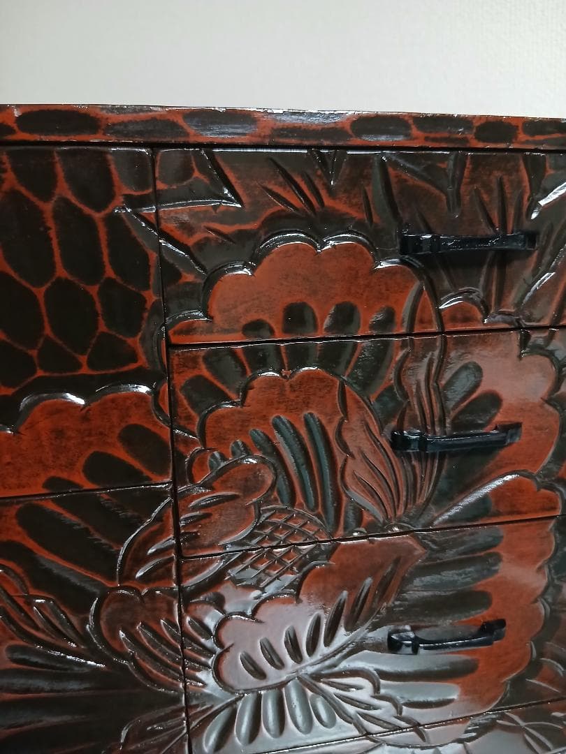 鎌倉彫　小物入れ4段(少し大きめ) 縦29×横40×高さ29.5cm