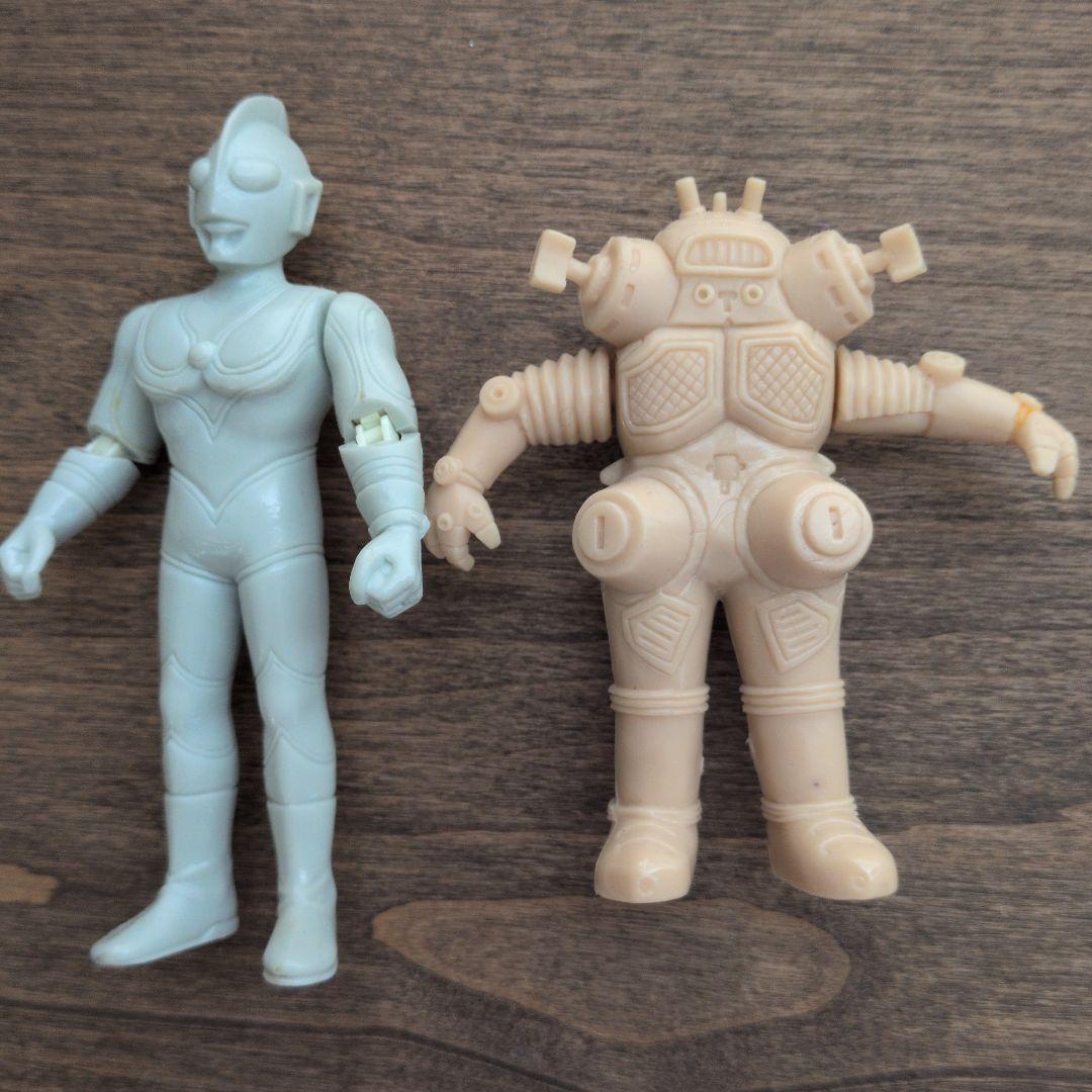 1988年BANDAI円谷セブン、エース、帰ってきたウルトラマン、キングジョー