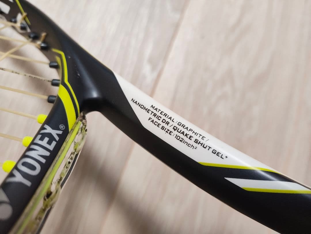 【極美品】YONEX EZONE DR Feel イーゾーン ヨネックス G1