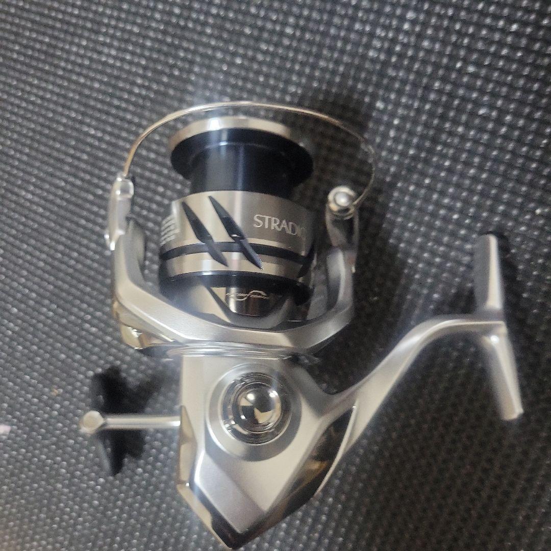 最終値下げ　シマノ　ストラディック 4000XG スピニングリール