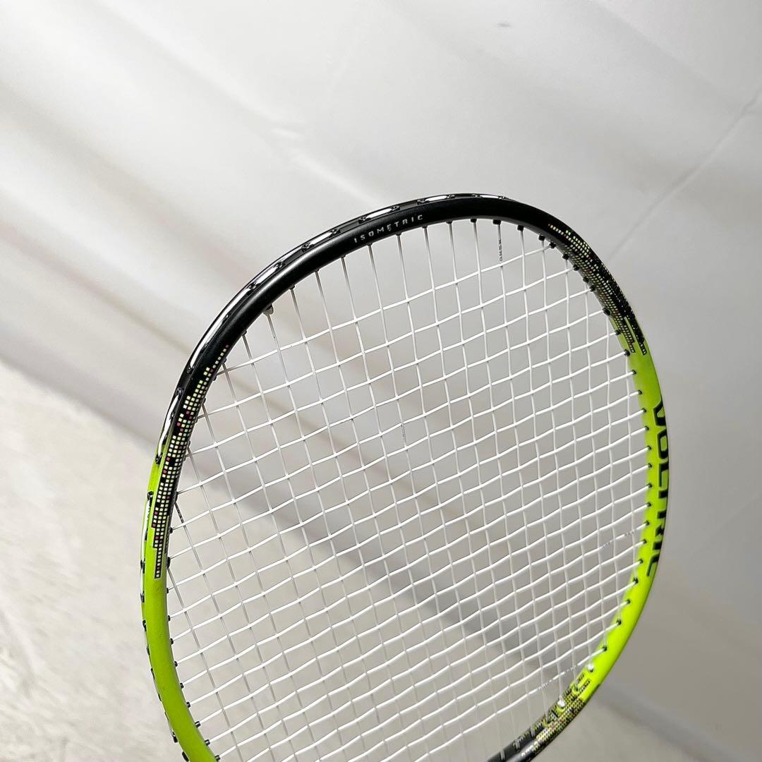 【美品】YONEX VOLTRIC 30 G5 5U バドミントンラケット